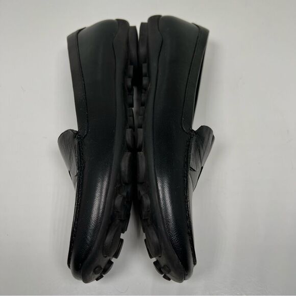Prada Women's Black Leather Loafers Size 38.5 / 8.5 - Picture 8 of 11